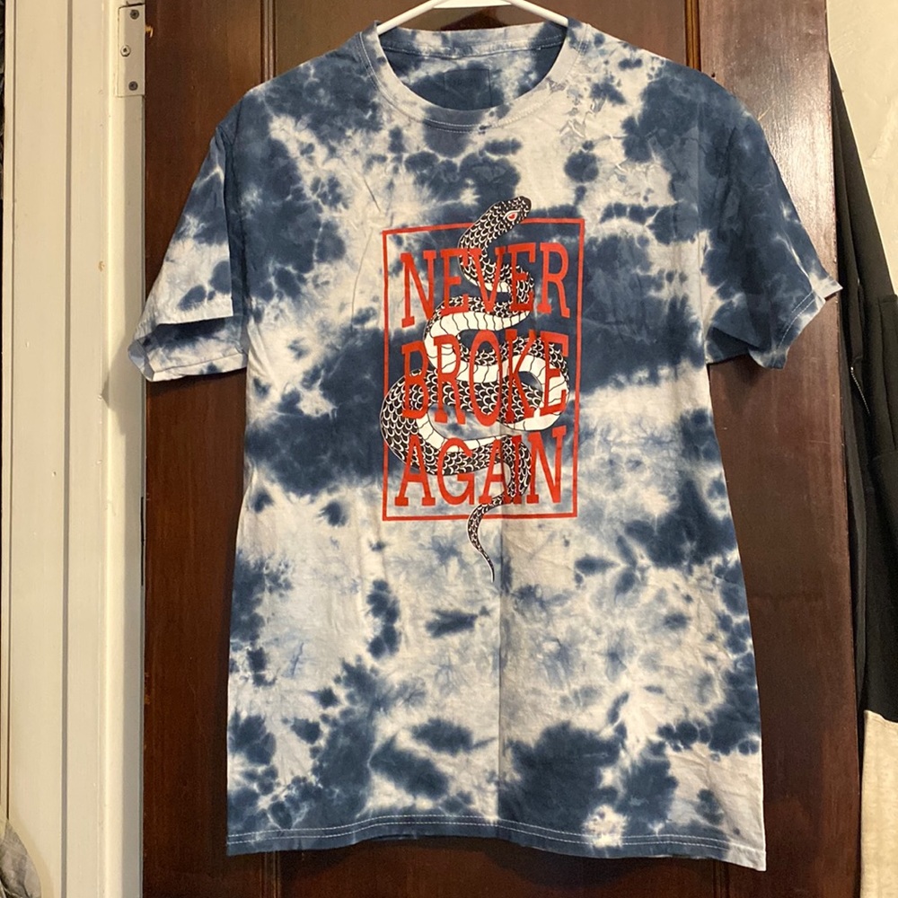Oversized graphic t-shirt